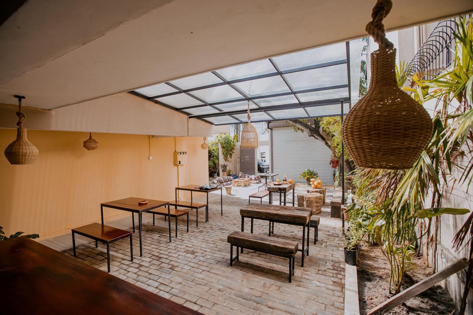 Drop Inn Hostels Colombo Exterior foto