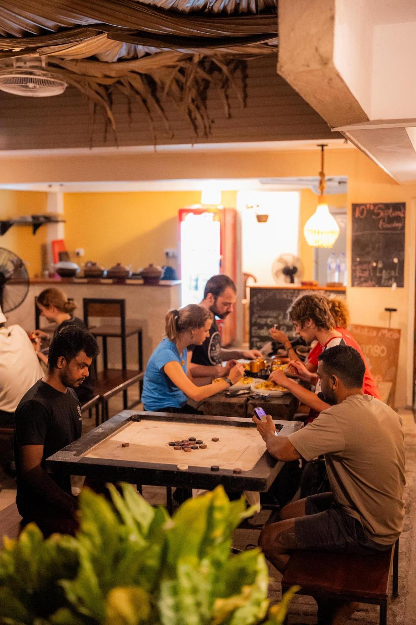 Drop Inn Hostels Colombo Exterior foto