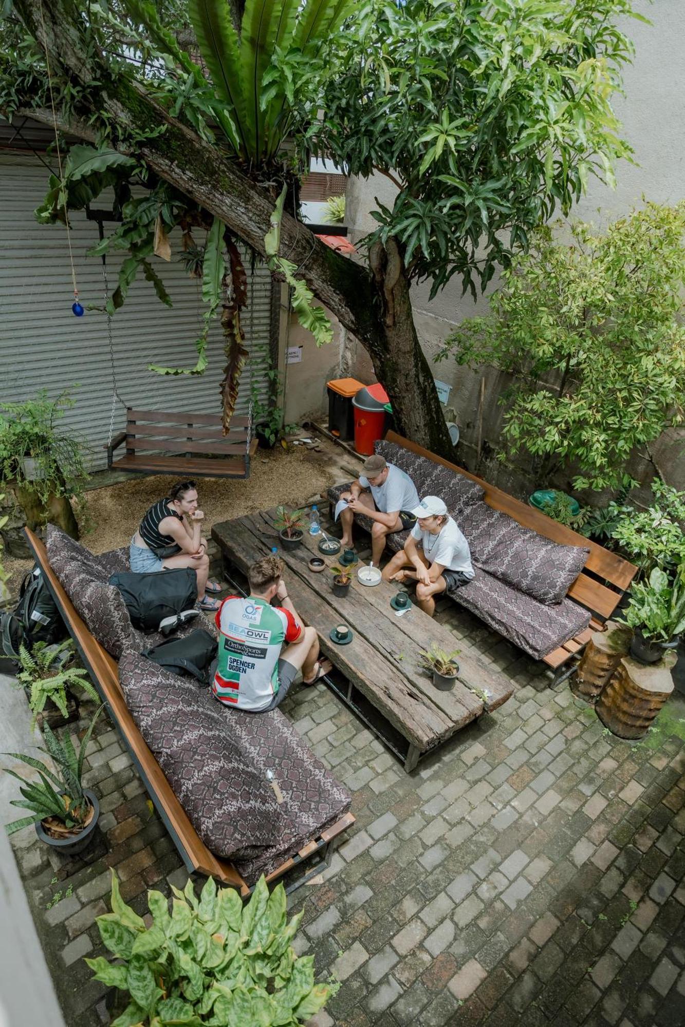 Drop Inn Hostels Colombo Exterior foto